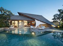 Villa The Layar - 3 bdr , View of Villa from the Pool